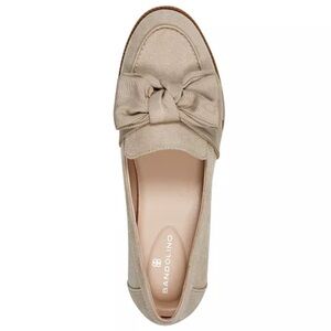Bandolino Women’s Lindio Bow Slip-On Tailored Loafers 8.5 M Shoes Neutral Beige
